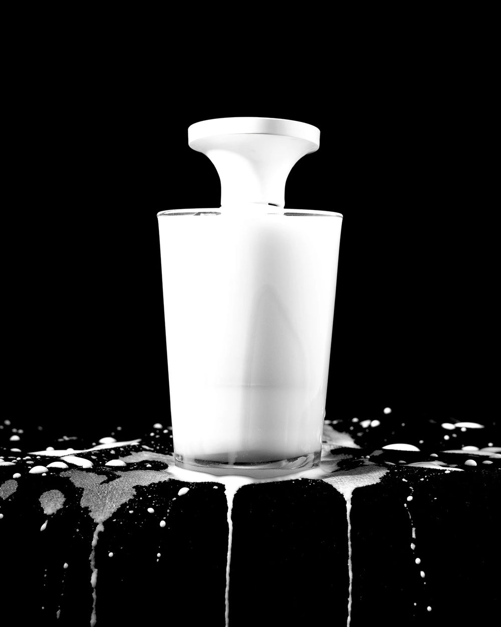 BORNTOSTANDOUT Dirty Milk Eau de Parfum (50ml) – Bild 5