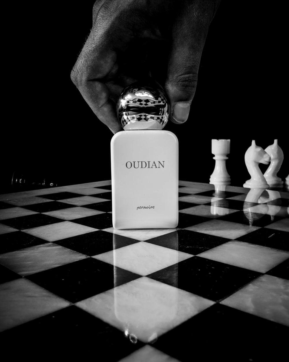 Pernoire Oudian Extrait de Parfum (50ml) – Bild 3