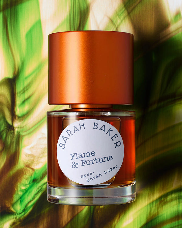 Sarah Baker Flame &amp; Fortune Extrait de Parfum (50ml) – Flakon
